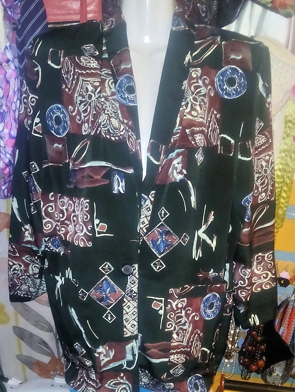 90s Vintage Kensington Square Paisley Blazer in Black & Burgundy Size Medium